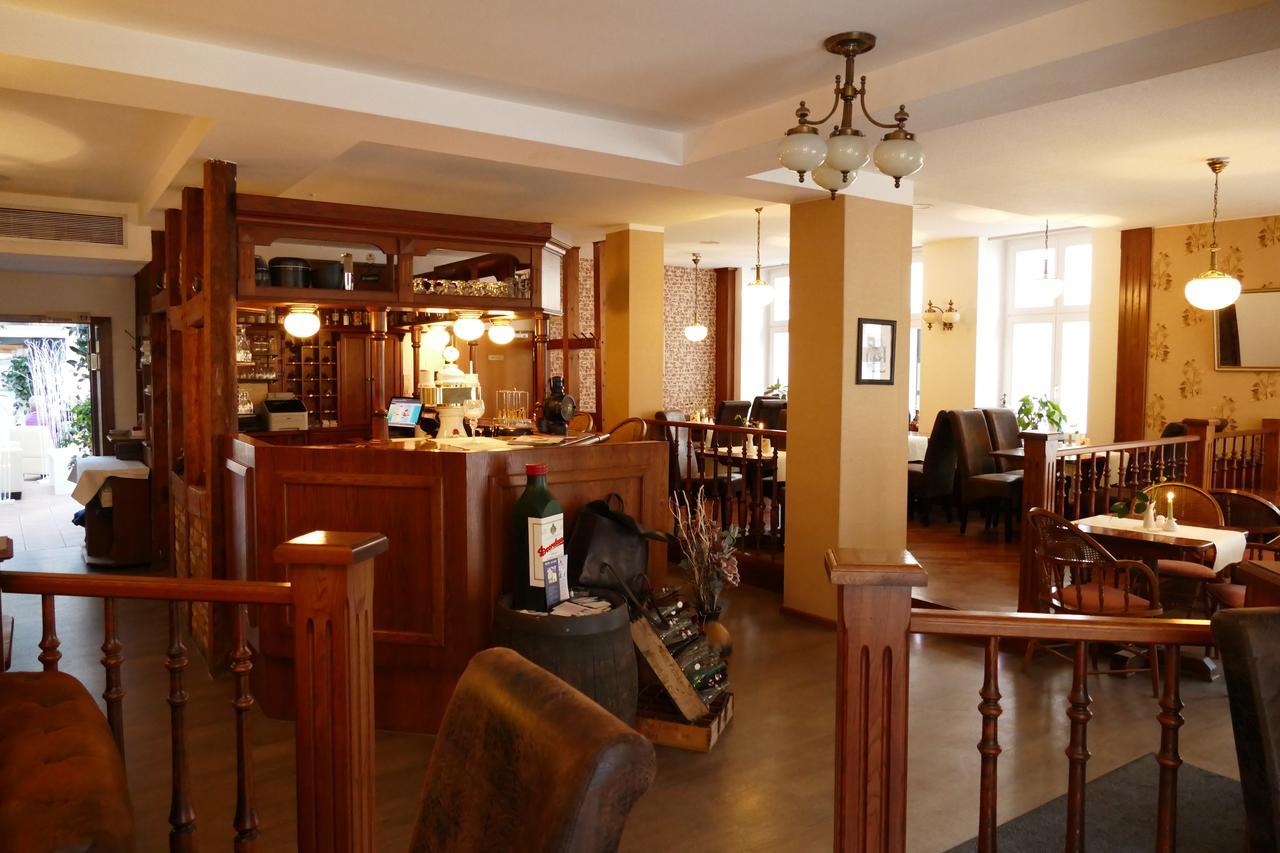 Hotel Am Dom Greifswald Extérieur photo